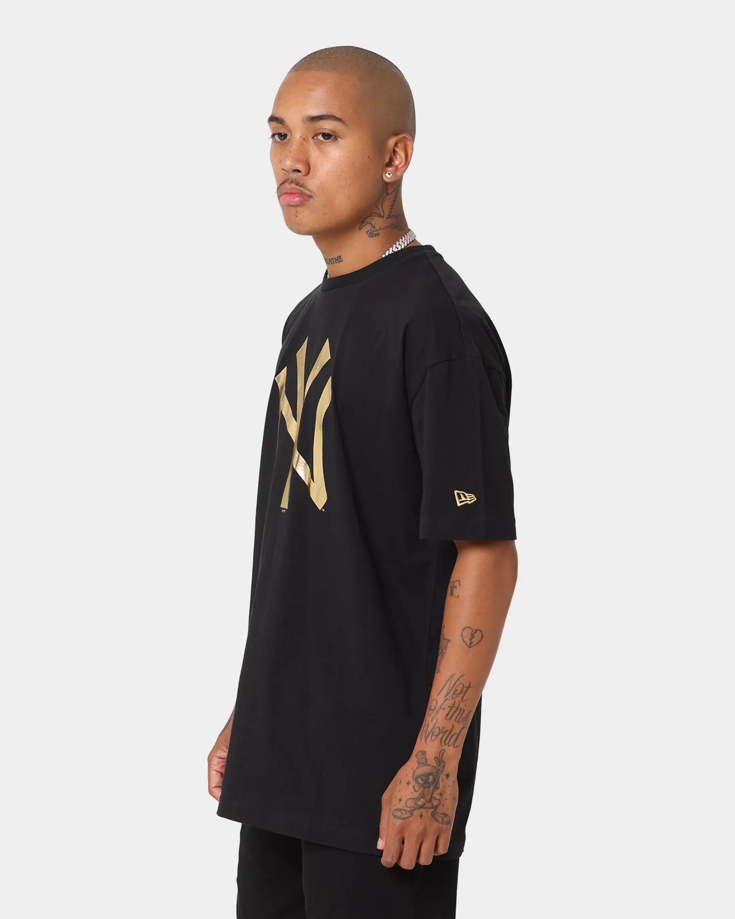 New Era New York Yankees "Metallic" Oversize T-Shirt Black/Gold