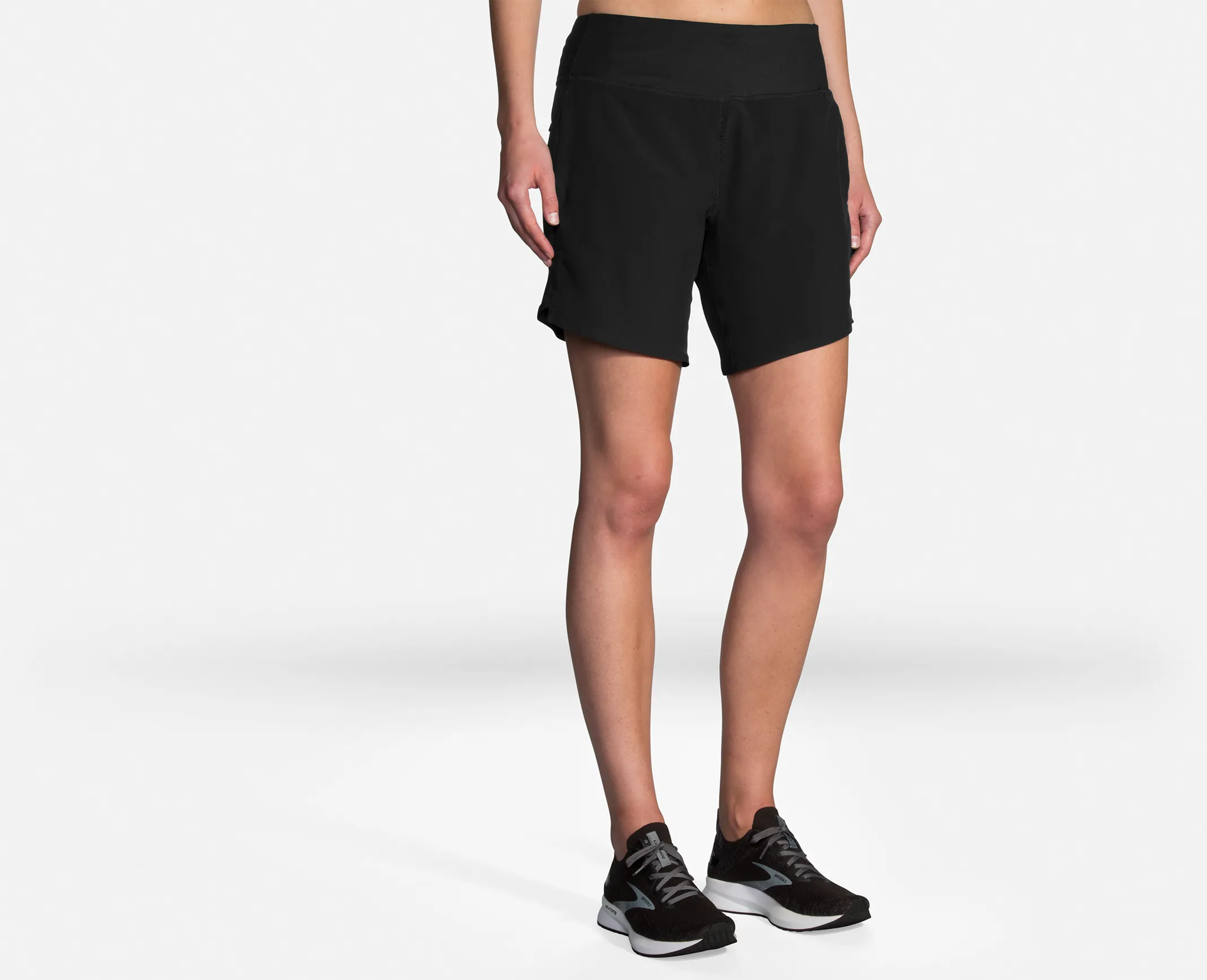 Women's Chaser 7" Short (001 - Black)