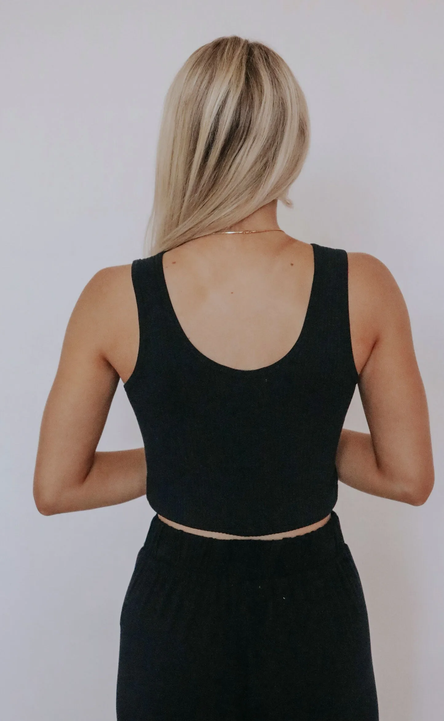 z supply: effortless seamless tank - black